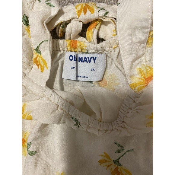 Old Navy Flower Tunic Top Size 3T - Picture 2 of 5